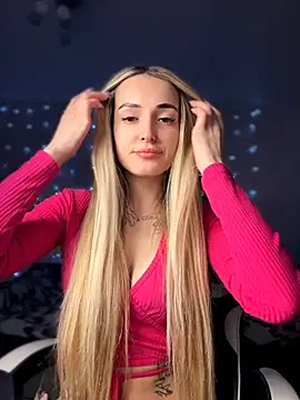 alicebedroom online show from February 3, 9:58 am