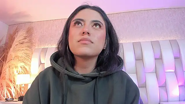 Rebeca jones online show from March 28, 12:15 pm