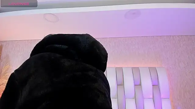 Rebeca jones online show from February 11, 12:17 pm