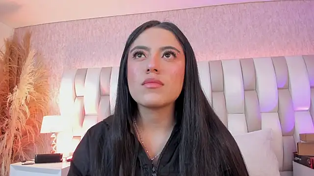 Rebeca jones online show from February 20, 12:07 pm