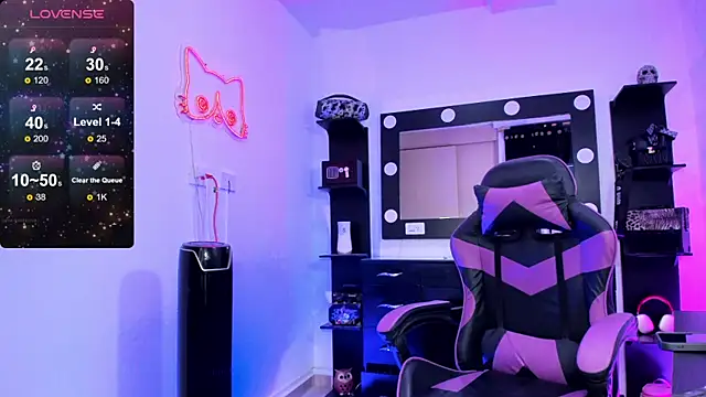 miss kitty online show from September 19, 12:42 am