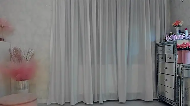 SeductiveButterfly online show from February 27, 11:26 pm