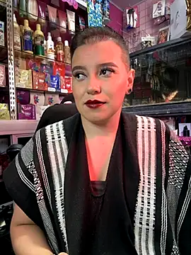 Snapshot of TamySweetness chatting on September 16, 2:25 pm TamySweetness online show from September 16, 2:25 pm