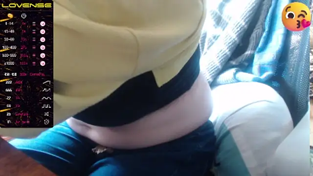Snapshot of sweetbbabe chatting on September 13, 2:03 pm sweetbbabe online show from September 13, 2:03 pm