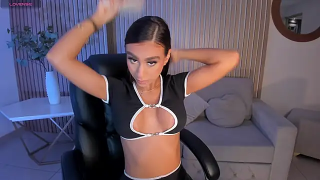 DannaCruz online show from October 18, 7:26 pm