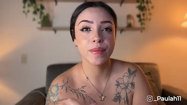 Paulah x online show from October 23, 8:37 pm