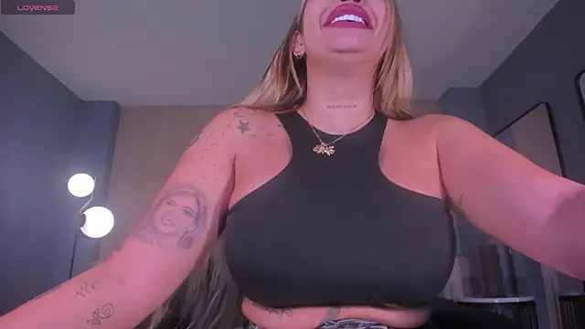 SophiePalmer online show from May 20, 12:35 pm
