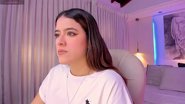 nathalie rivers online show from April 20, 11:24 am