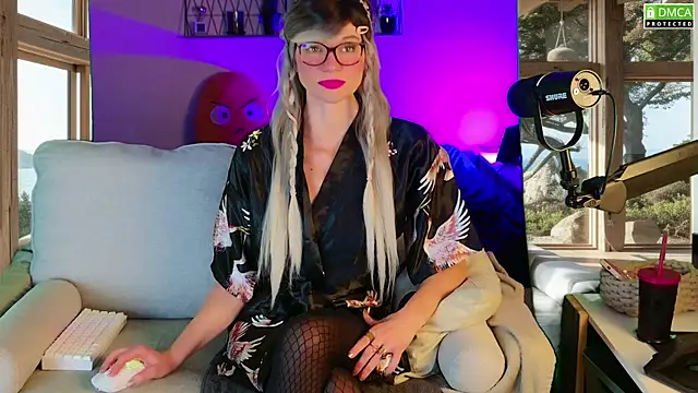 Kittychatte online show from October 12, 9:44 am