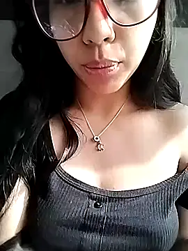 Umaru uwu online show from March 24, 3:28 pm