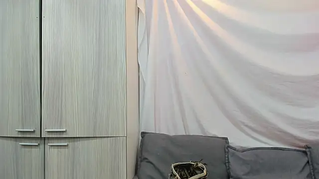 Mhelanny2 online show from September 20, 7:12 pm