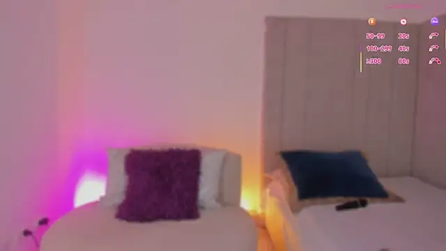 luisah  online show from April 20, 7:39 pm