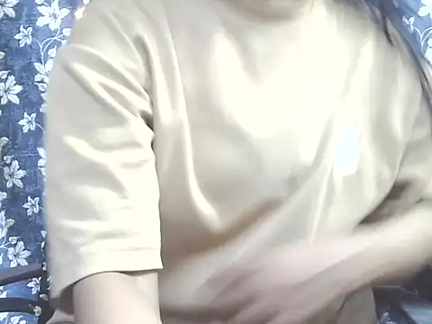 Supriya201 online show from April 11, 3:48 pm