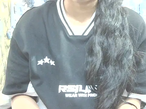 Supriya201 online show from February 9, 11:12 am