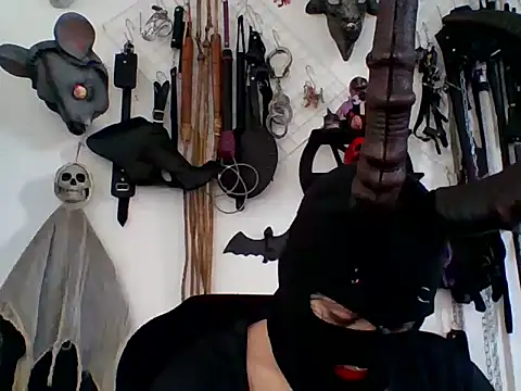 FeticheMacabre online show from May 1, 3:59 pm