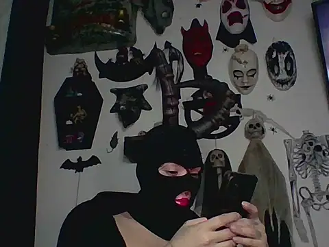 FeticheMacabre online show from January 10, 5:45 am