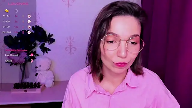 KindHazelHere  online show from February 27, 8:47 am