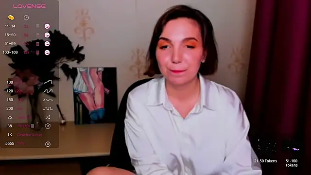 KindHazelHere  online show from October 8, 1:04 pm