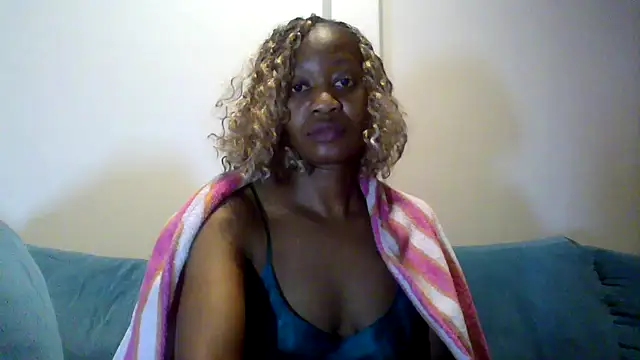 Hardnipples8 online show from May 15, 11:51 pm