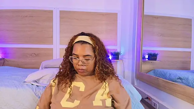  nickypurple  online show from July 20, 6:41 pm