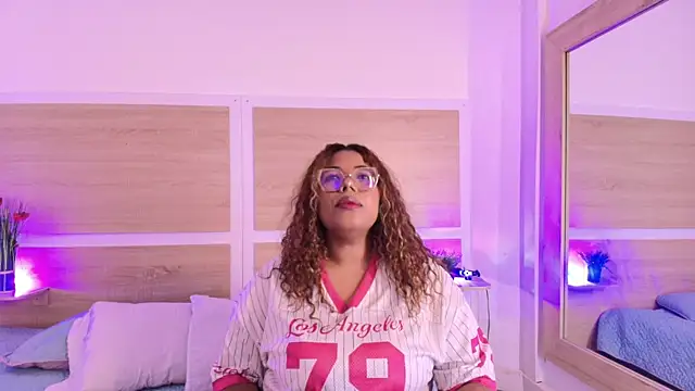  nickypurple  online show from June 16, 6:53 pm