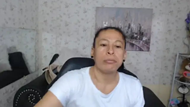 mature martina online show from July 6, 9:17 pm
