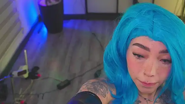 isa red hair online show from February 22, 12:11 am