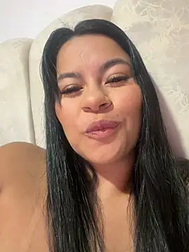 Margaret Saunders online show from April 7, 3:52 am