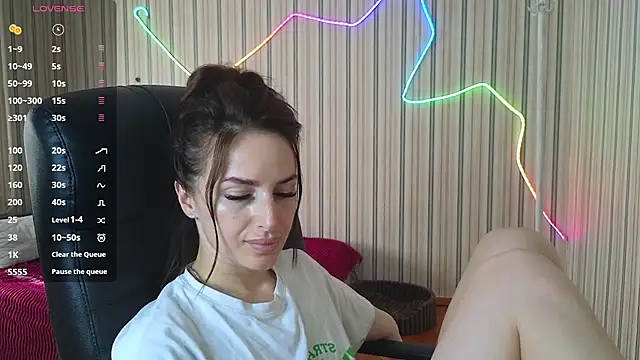 xx adrihanna xx online show from July 1, 2:16 pm