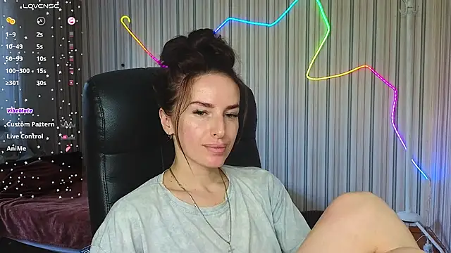 xx adrihanna xx online show from July 23, 6:43 am
