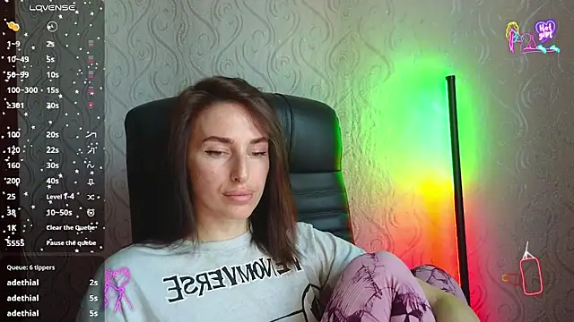 xx adrihanna xx online show from June 4, 4:44 pm