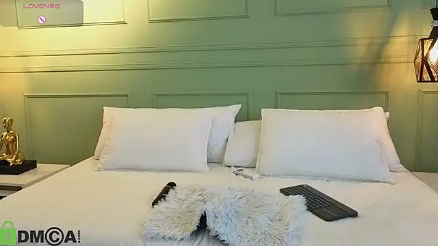 kataliina   online show from November 19, 12:05 pm