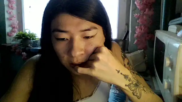 CarlyJoy online show from January 13, 11:47 am