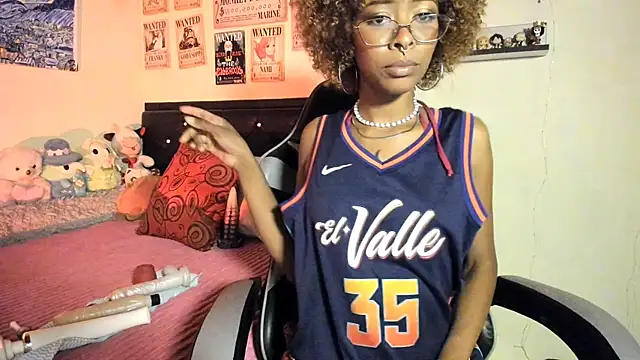 Snapshot of Cristal_Jonas@xh chatting on October 5, 5:01 am Cristal Jonasxh online show from October 5, 5:01 am