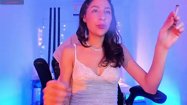 Gorgeous Team online show from February 6, 9:29 pm