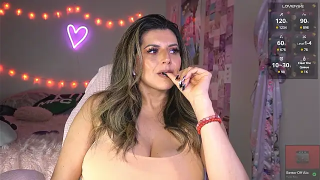 K4Li3Rxyzz online show from February 18, 10:25 am