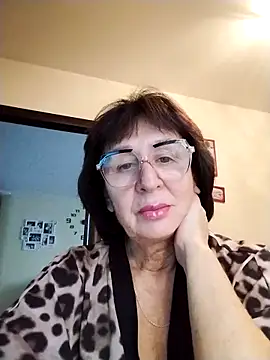 AlbinaXPretty online show from October 20, 6:16 am