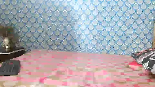 Snapshot of nikitahot3 chatting on October 11, 12:26 am nikitahot3 online show from October 11, 12:26 am