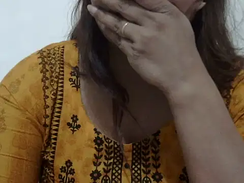 shekira99 online show from November 17, 2:29 pm