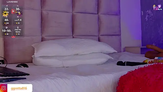  Gretta online show from February 9, 8:33 pm