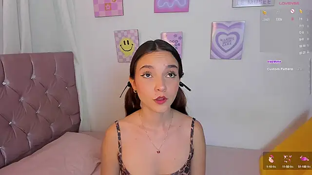 Snapshot of kate_sweet01 chatting on October 5, 4:39 am kate sweet01 online show from October 5, 4:39 am