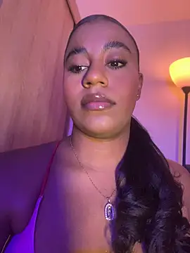 charlotteeruss online show from July 19, 3:36 pm