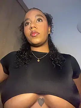 charlotteeruss online show from June 4, 11:47 am