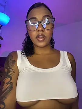 charlotteeruss online show from November 5, 3:34 am