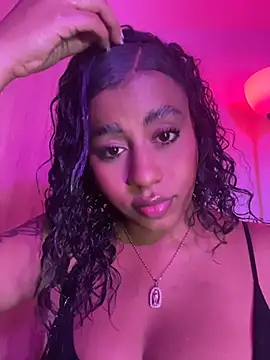 charlotteeruss online show from July 25, 12:28 am
