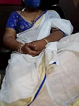 Snapshot of yours-kavaya chatting on October 11, 6:40 am yours-kavaya online show from October 11, 6:40 am