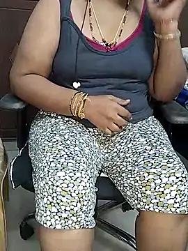 Snapshot of yours-kavaya chatting on September 12, 8:12 am yours-kavaya online show from September 12, 8:12 am