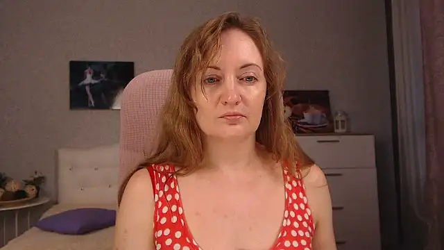 BettyFootFetish online show from September 26, 12:14 pm