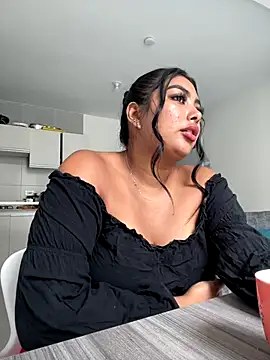 Snapshot of NatashaBrown12 chatting on October 18, 3:59 pm NatashaBrown12 online show from October 18, 3:59 pm