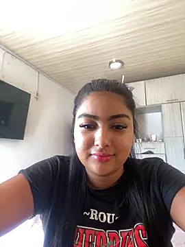 Snapshot of NatashaBrown12 chatting on September 22, 12:03 pm NatashaBrown12 online show from September 22, 12:03 pm
